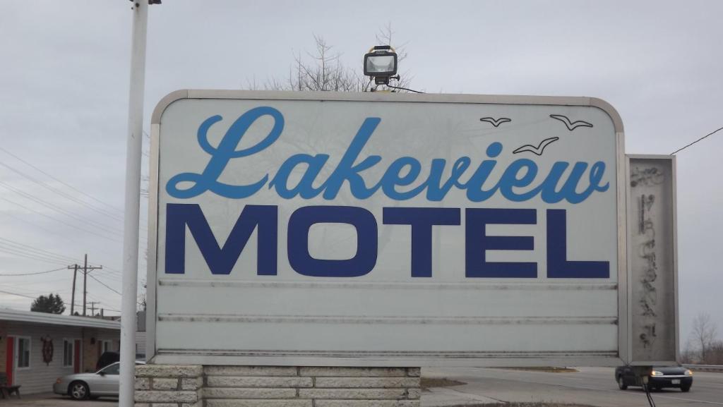 Lakeview Motel Two Rivers Exterior foto